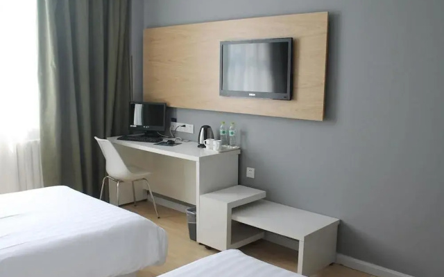 Motel-Langfang High Speed Railway Station Heping Road Branch