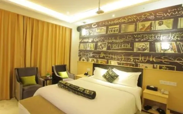 Shenzhen Hua Dingsheng Hotel (Gushu Subway Station, Shenzhen Airport)