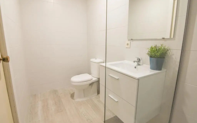 tuGuest Gran Via 42 Apartment