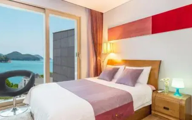 Geoje For bridge pension