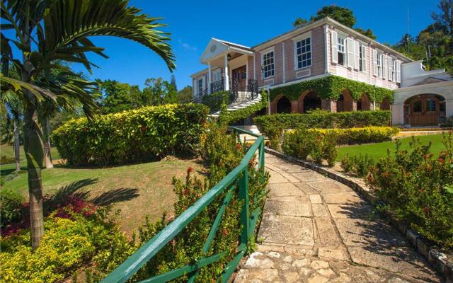 Отель Sandals Royal Plantation All Inclusive Couples Only вид на фасад