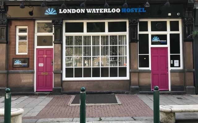 London Waterloo Hostel вид на фасад