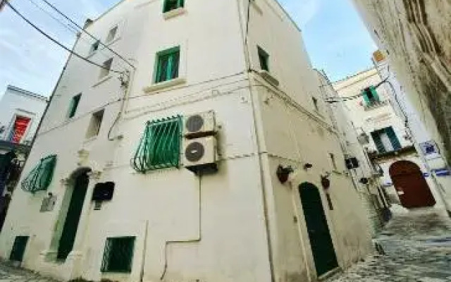 Appartamentino nel chiasso