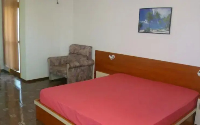 Coral Family Hotel