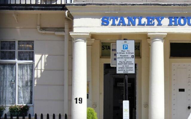 Stanley House Hotel Лондон вид на фасад