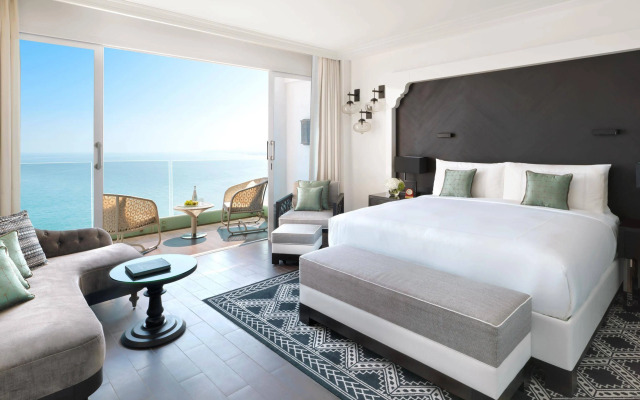 Fairmont Fujairah Beach Resort