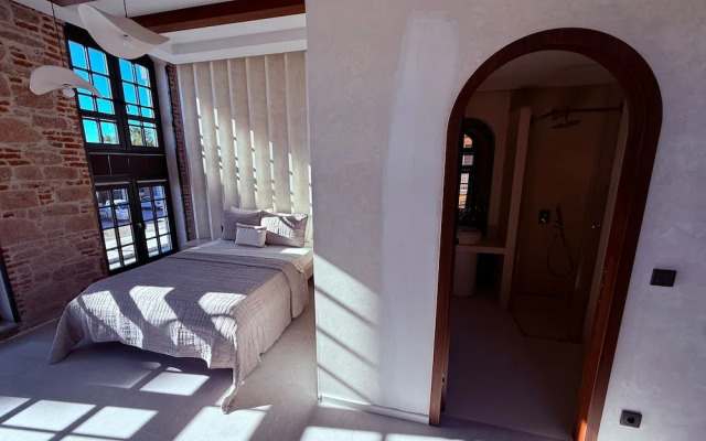 1911 Otel Ayvalik