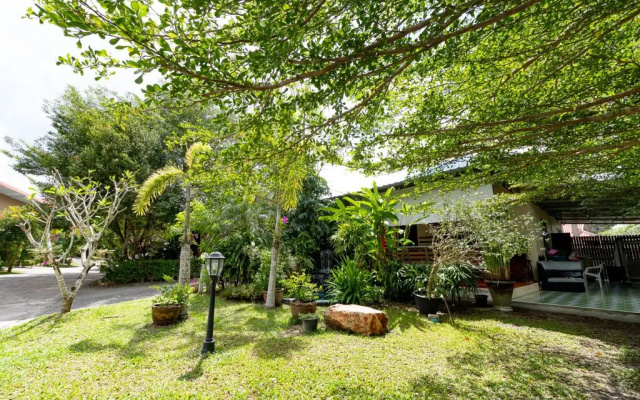 Ban Suan Chomdao Resort by ZUZU