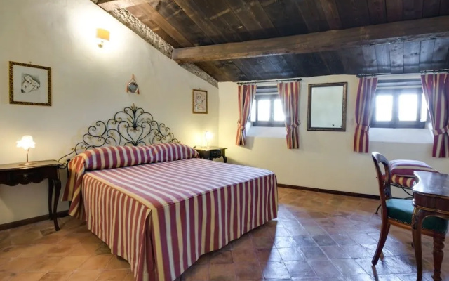 Castello Di Caccuri