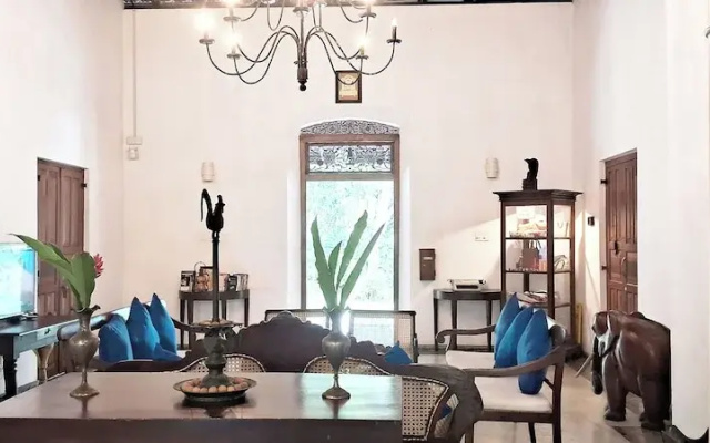 Villa386