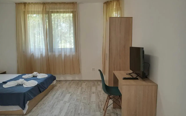 Guest Rooms Oasis 2