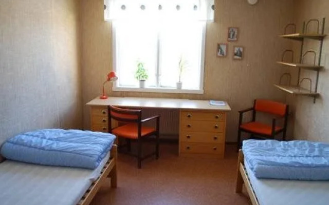STF Ljungskile Folkhögskola Hostel and Hotel