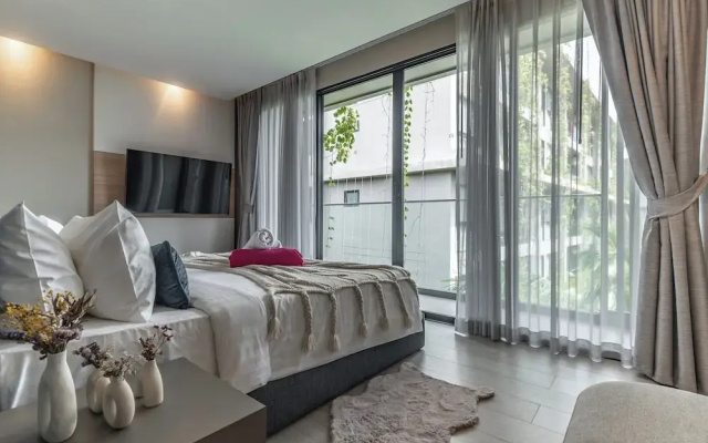 Diamond Condo by Villacarte