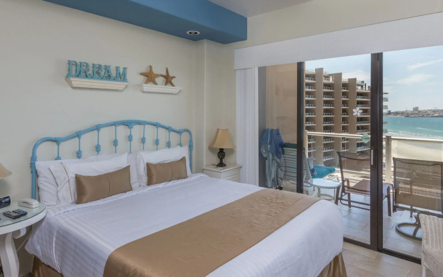 Las Palomas Beach & Golf Resort