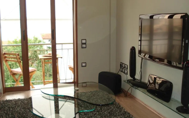 SoHoAthine Apartment