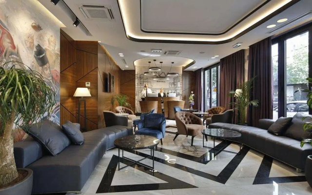 Sky hotel