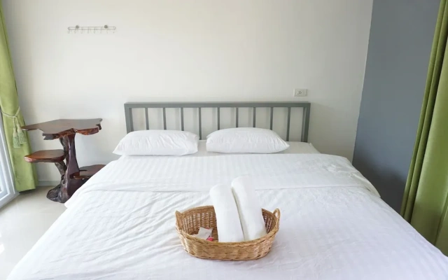 Thap Luang Resort 1