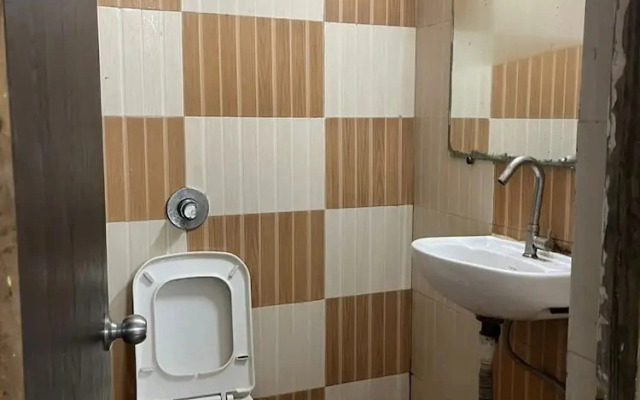 Hotel Ace Inn