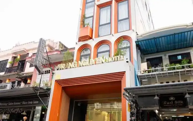 Trang Nguyen Hue Hotel