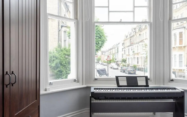 1br Modern Home W/Garden in West Kensington