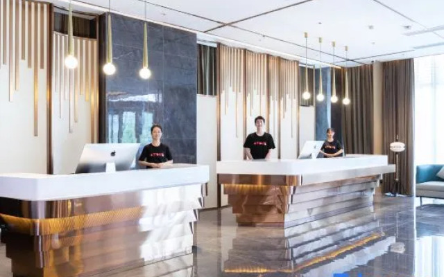 Atour Hotel ,Yibin High-speed Railway West Station Mixc World