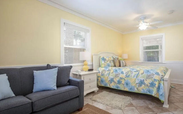 Sisters in the Sand by Tybee Vacation Rentals