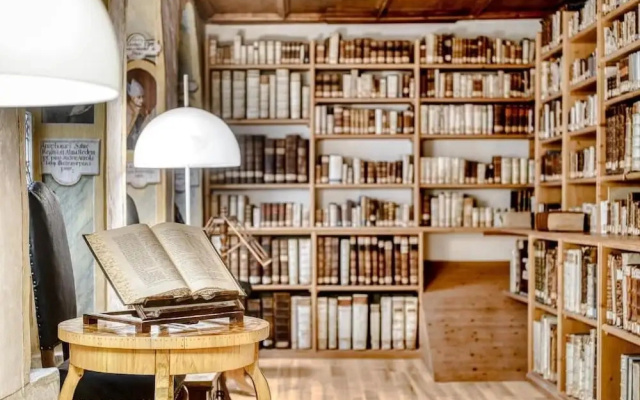 catalogImage