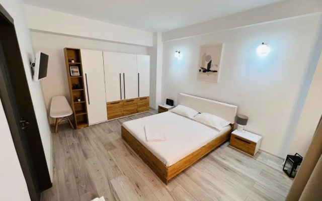 Aleyna Studio