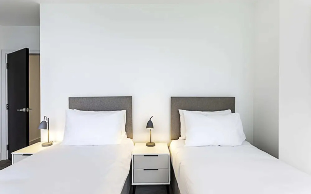 Icon Tower Flat One - North Acton