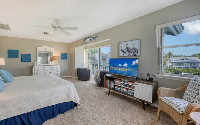 Siesta Bayside With Bay/dock Views