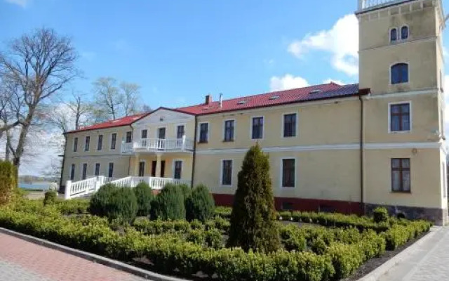 Pałac Parkowy w Parnowie