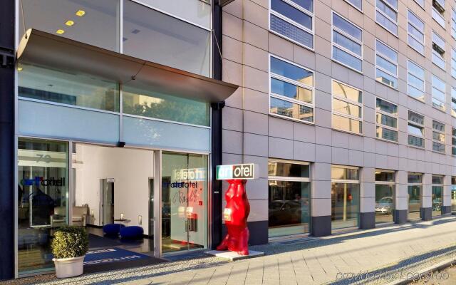 Отель artotel Berlin Mitte Германия, Берлин - 1 отзыв об отеле, цены и фото номеров - забронировать отель artotel Berlin Mitte онлайн вид на фасад