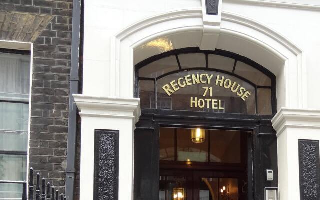 Отель Regency House вид на фасад