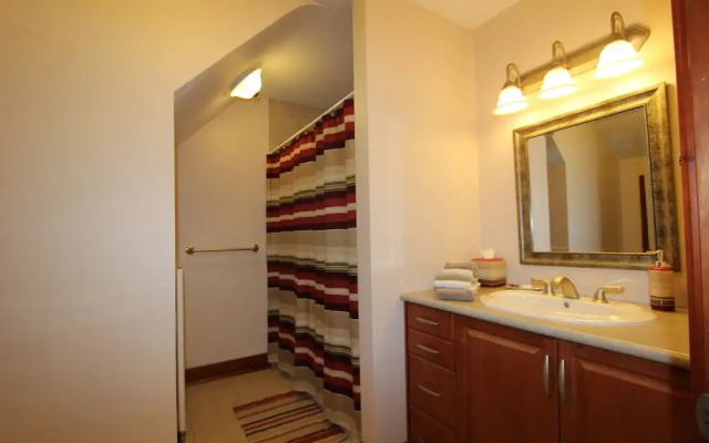 Stone Edge Estate Bed & Breakfast
