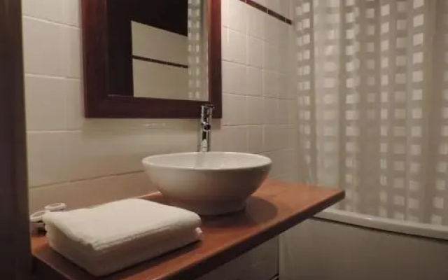 Hotel Restaurant - La Goule Beneze
