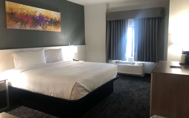 Baymont Inn & Suites by Wyndham Madison