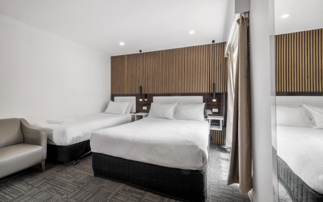 Best Western Plus Buckingham International