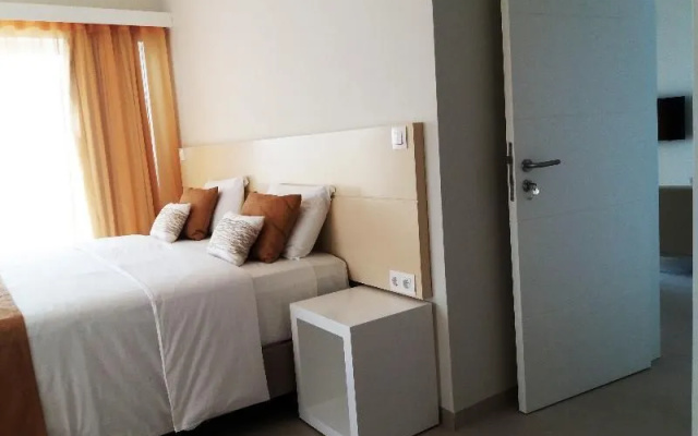Tiduca Hotel