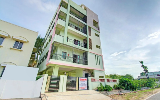 Oyo Flagship 81251 Sea Coastal Inn 2
