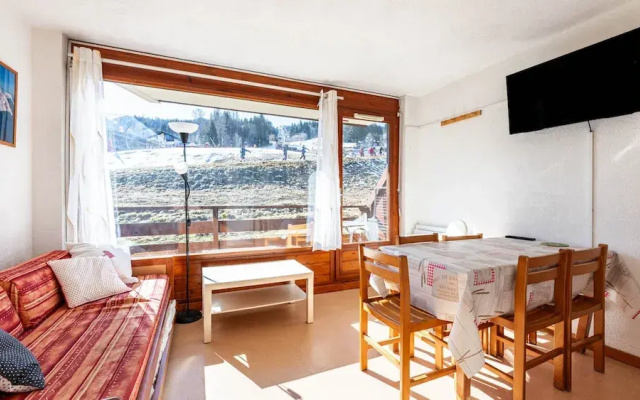 Apartment in Morillon Near Ski Slopes