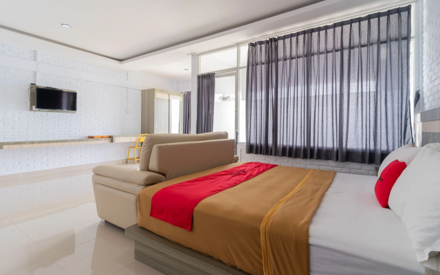 RedDoorz Plus @ Vantas Hotel Parbaba