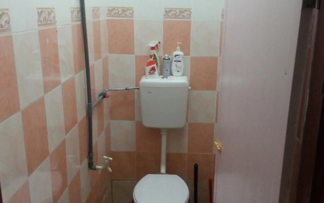Homestay Aircond Pantai Timur Chalet Guest House Kak Mah