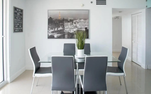 Modern Brickell Condo with Ocean & City Views