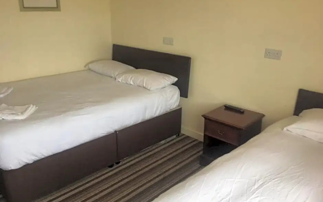 Sunny Days Hotel