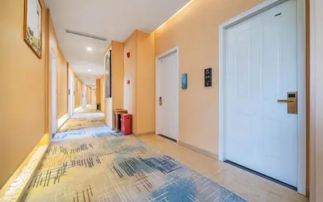 Mangu Hotel