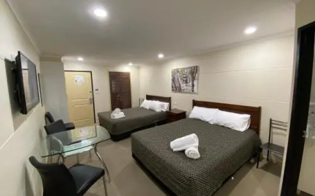 Balranald Club Motel