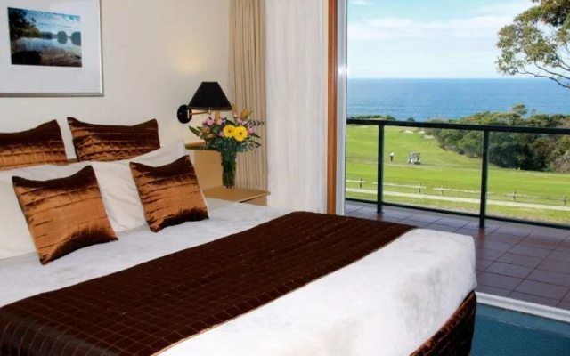 Amooran Oceanside Apartments and Motel