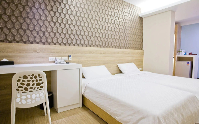 Enrich House
