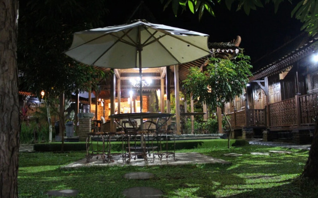 Kalaras Cottage