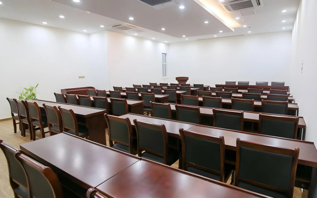 GreenTree Inn Huaibei Xiangshan District Guogou Square Hotel